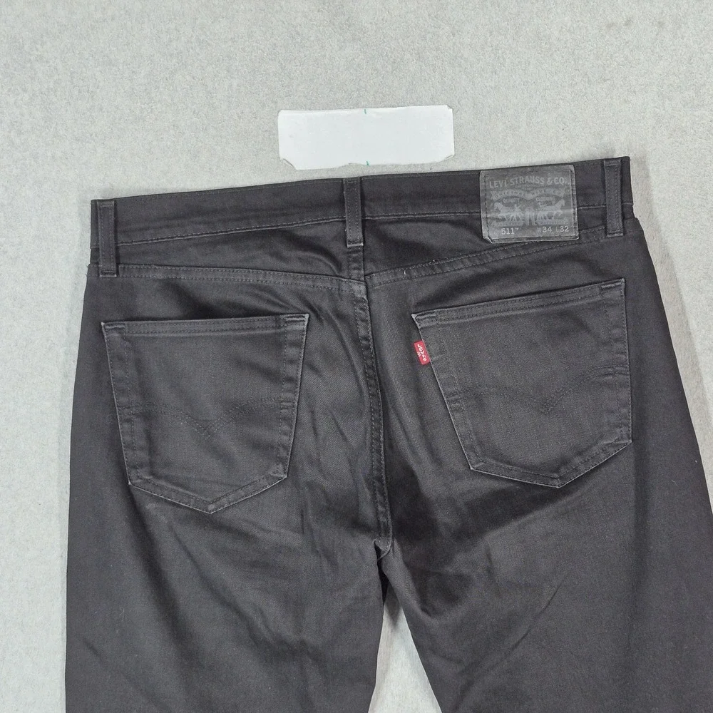 Levis *please carefully